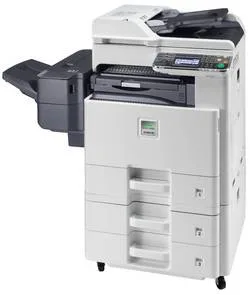 МФУ Kyocera  FS-C8020MFP
