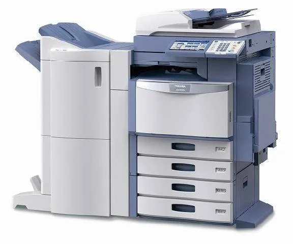 МФУ Toshiba e-STUDIO2040cse (FC-2040CMJS) МФУ Toshiba e-STUDIO2040cse (FC-2040CMJS)